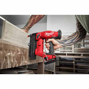 Cloueur De Finition Droit Milwaukee M12 FCN18GS-0X - Calibre 18, Clous De 16 à 38 Mm, Sans Batterie Ni Chargeur - 2