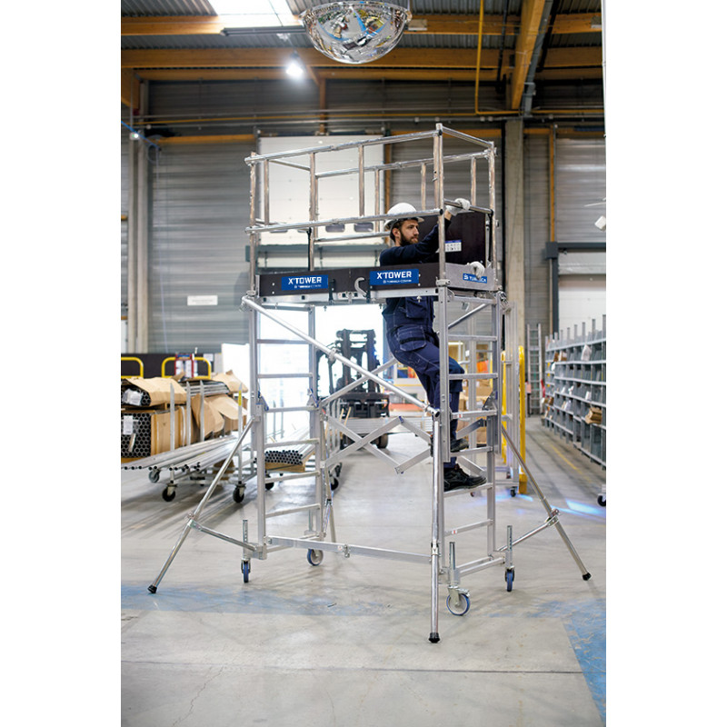 Echafaudages roulants aluminium X-tower plancher plancher 2,80m Tubesca-Comabi | 22405530
